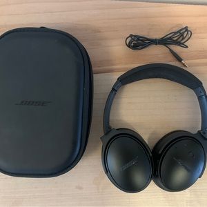 Bose QuietComfort 35 II Noise Cancelling Bluetooth Headphones